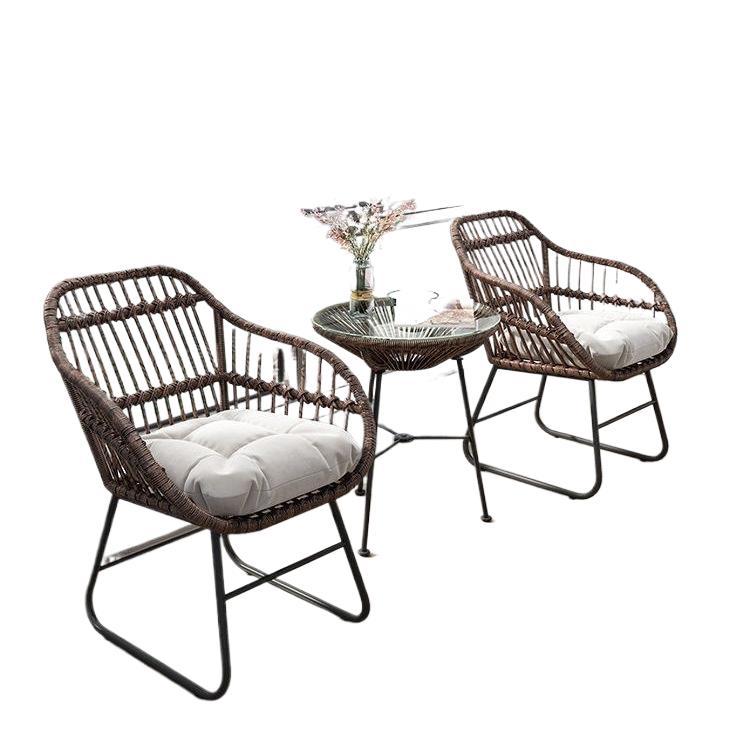 Mesa y silla pequeñas para bal - Coffee Tea Garden reseña y precio